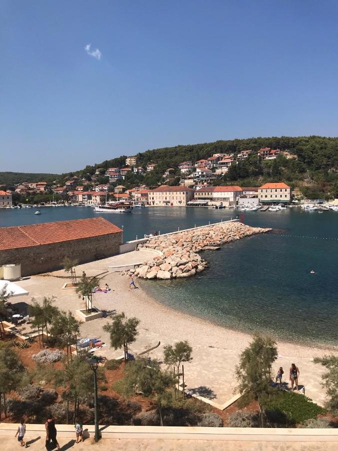 Sea View Apartment Near The Beach S2-Jelsa Center Bagian luar foto